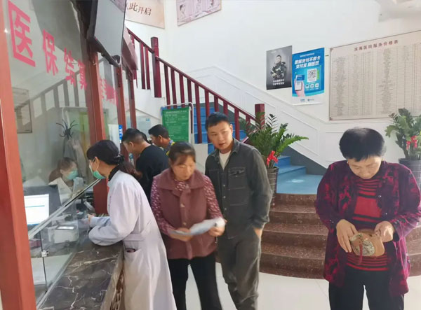 [医院故事]冬日里的康复曙光：静脉曲张老人的治愈之旅